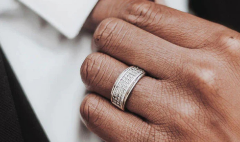 Men’s wedding bands